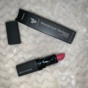Younique lipstick